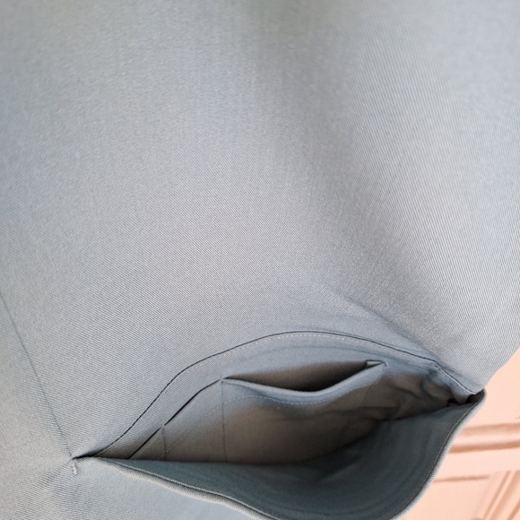 Mandala Plus Sz3XL Scrub Top Teal Short Sleeve V Neck Dbl Pockets Like New - Picture 6 of 7